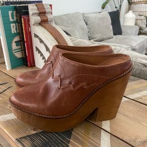 Free people cognac clogs